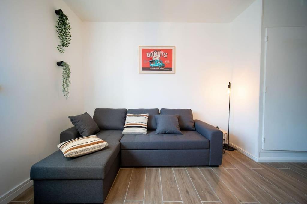 Fully Equiped Wifi Apartment Sleeps 6 Марсель Екстер'єр фото